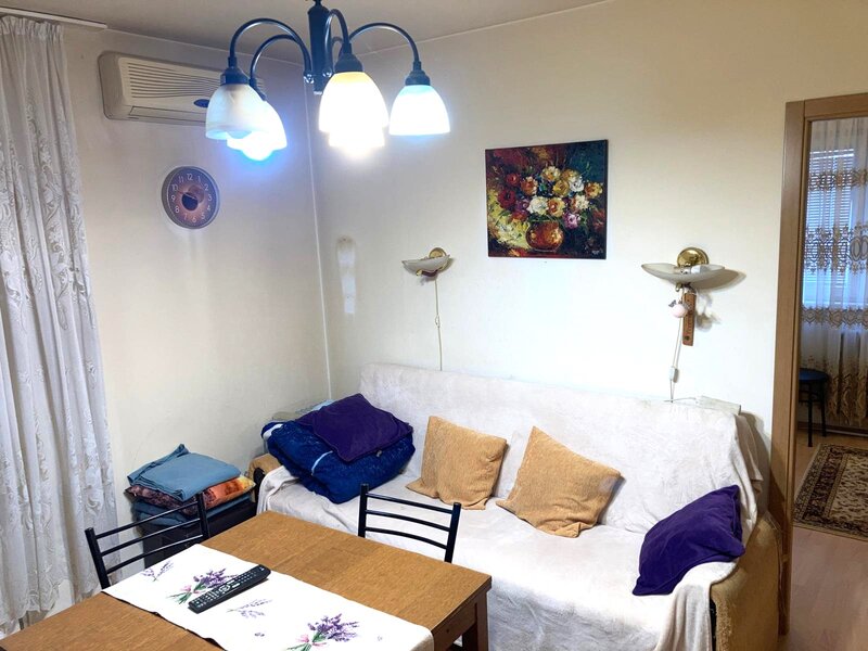 Dristor, Str. Ion Tuculescu, 10 min. pana la metrou Dristor, comision 0%.