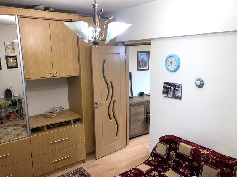 Dristor, Str. Ion Tuculescu, 10 min. pana la metrou Dristor, comision 0%.